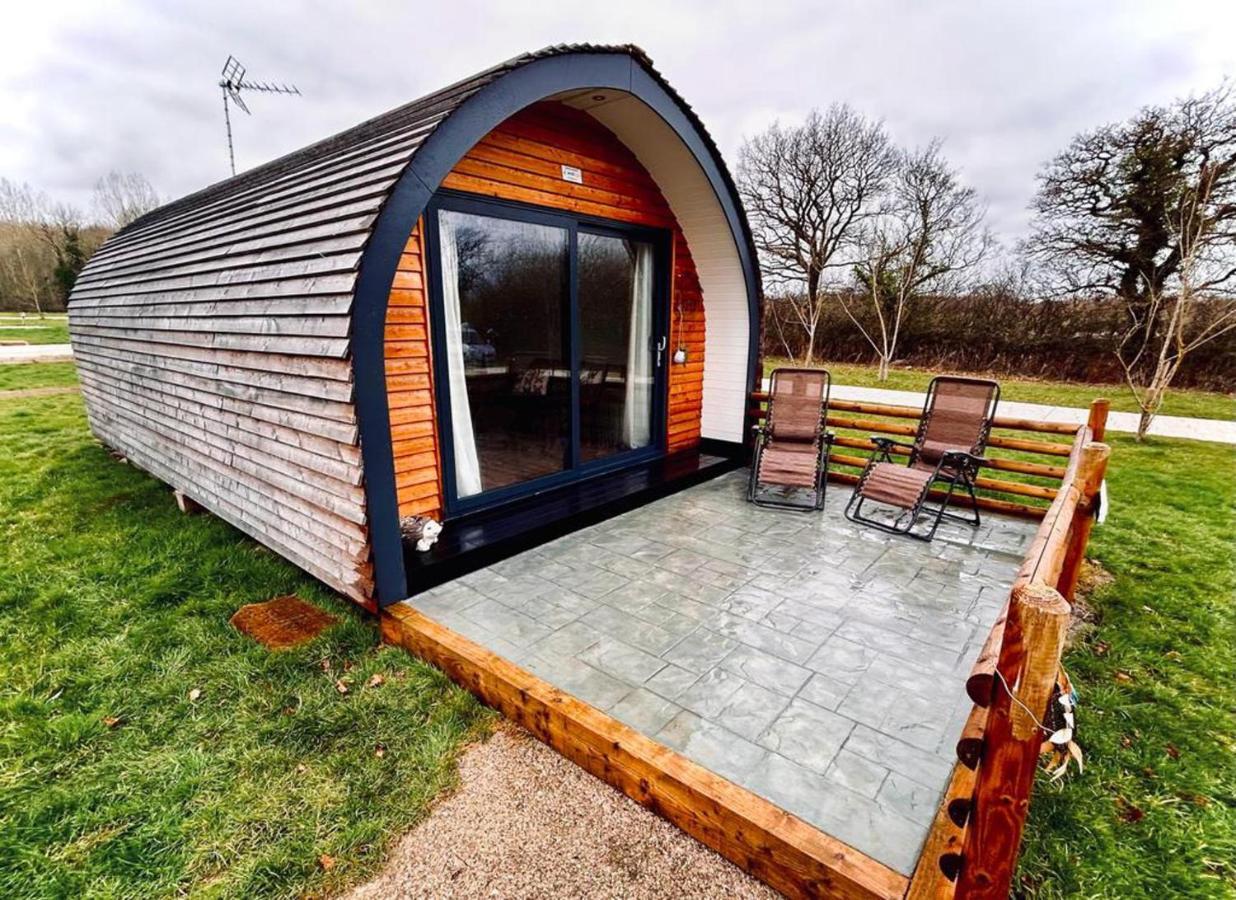 Beech Pod Cabin In Beautiful Surroundings Wrexham Zewnętrze zdjęcie